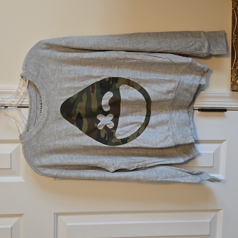 NWT Rumble Hacci Crew Sweatshirt Size Small